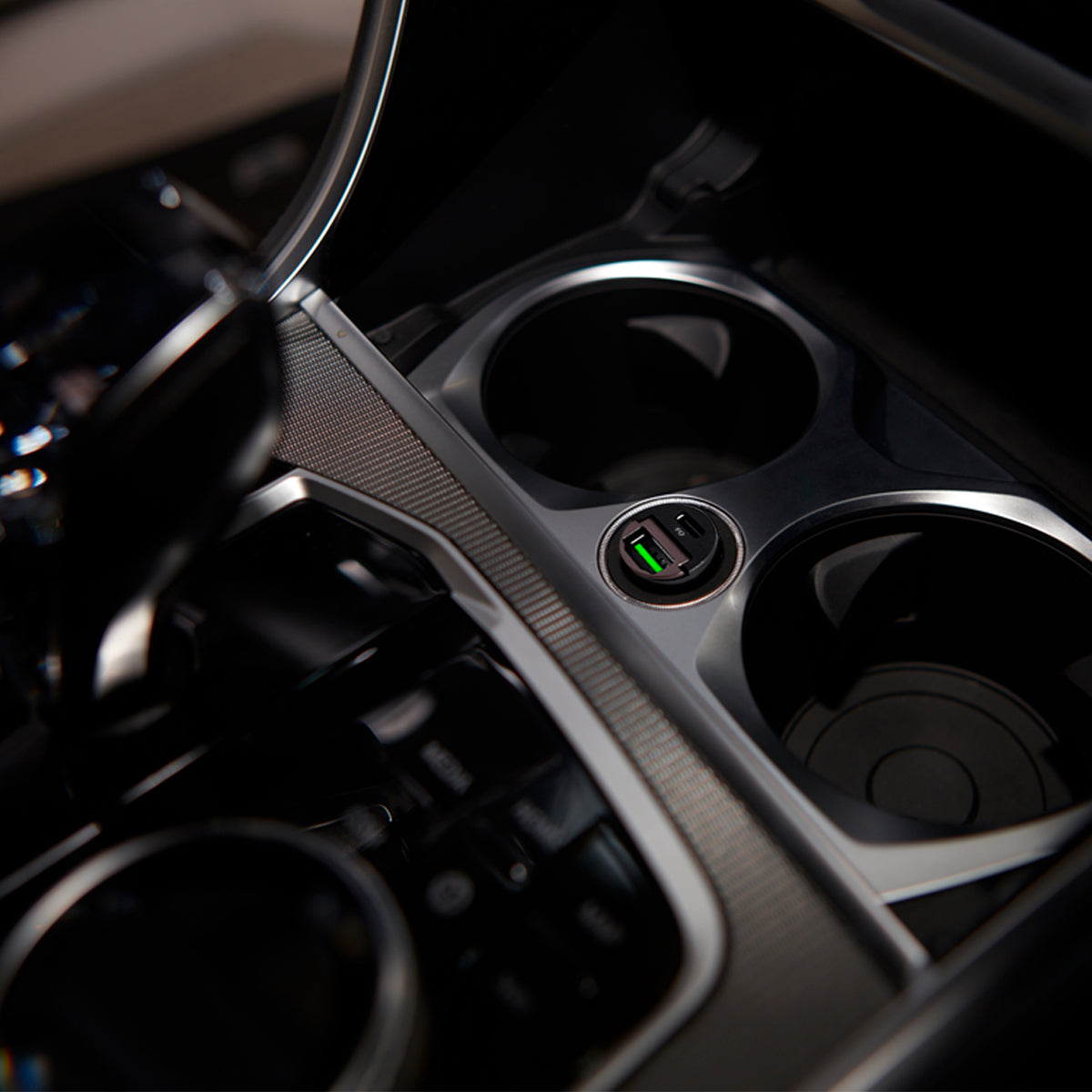 Mini Carica Batterie da Auto "Bullet" USB-C  e USB-A Fast Charging e Power Delivery 30W